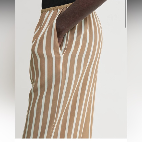 Toteme Monogram Silk Slacks - Picture 14 of 15